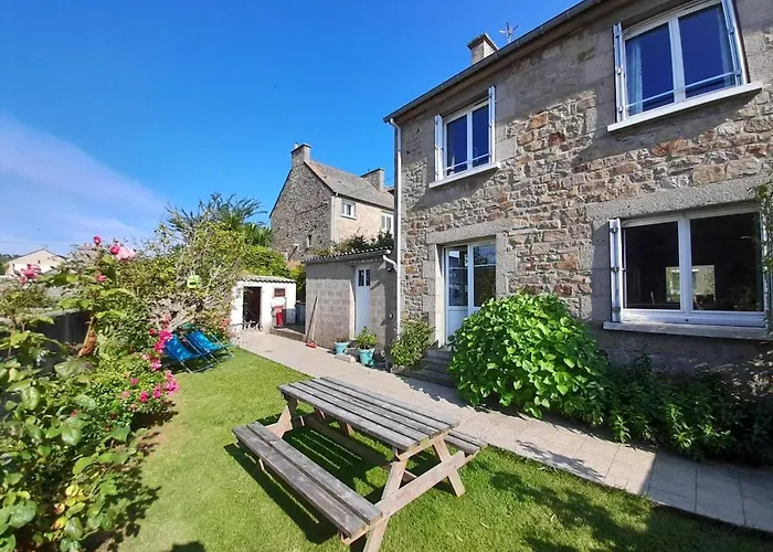 Petite Maison De Ville - Esprit De Famille